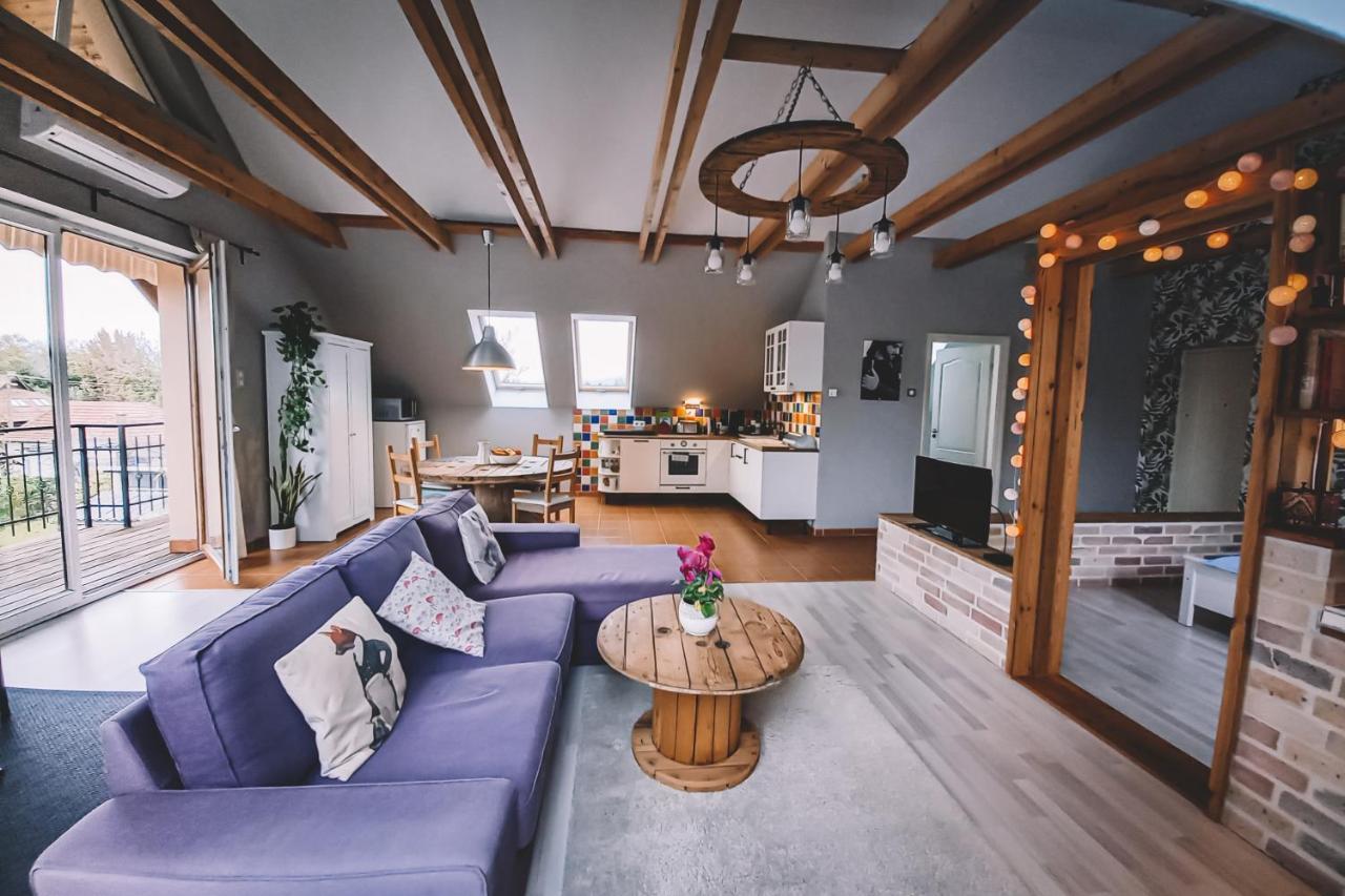 Pannonia Apartment God Luaran gambar