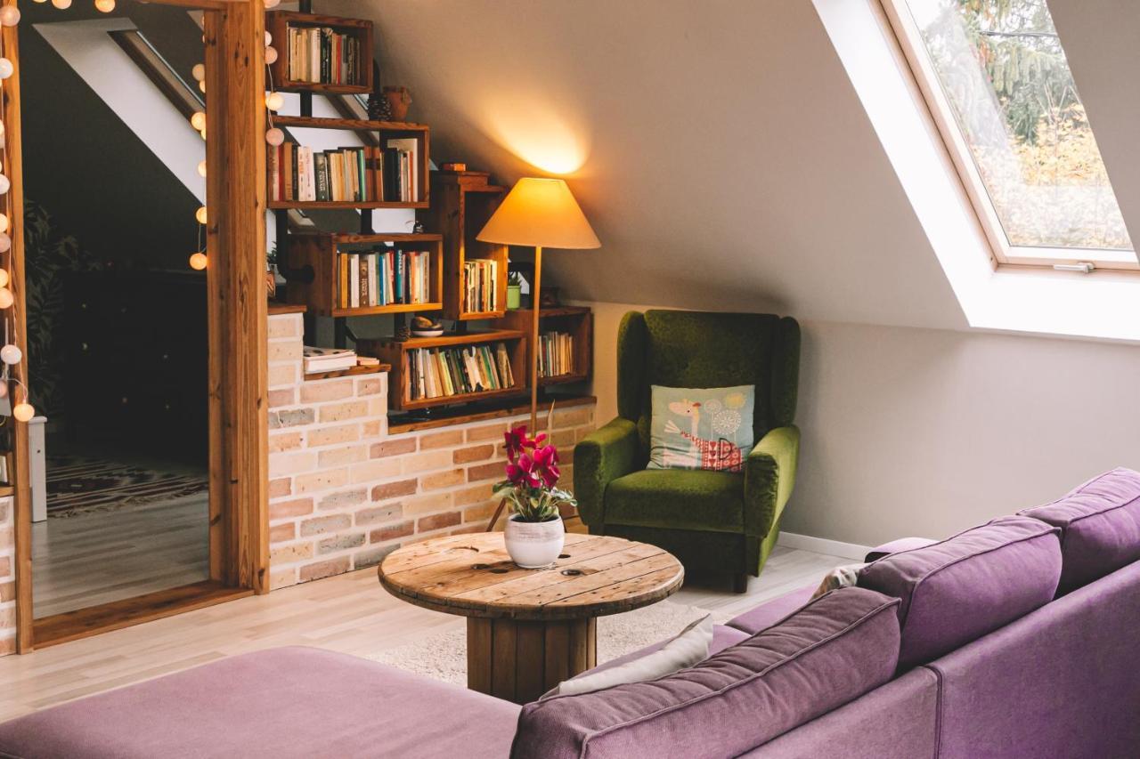 Pannonia Apartment God Luaran gambar
